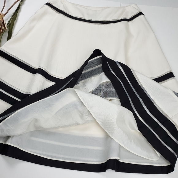Ann Taylor Cream Blk Stripe Lace Silk Skirt Sz 2 - Picture 4 of 13